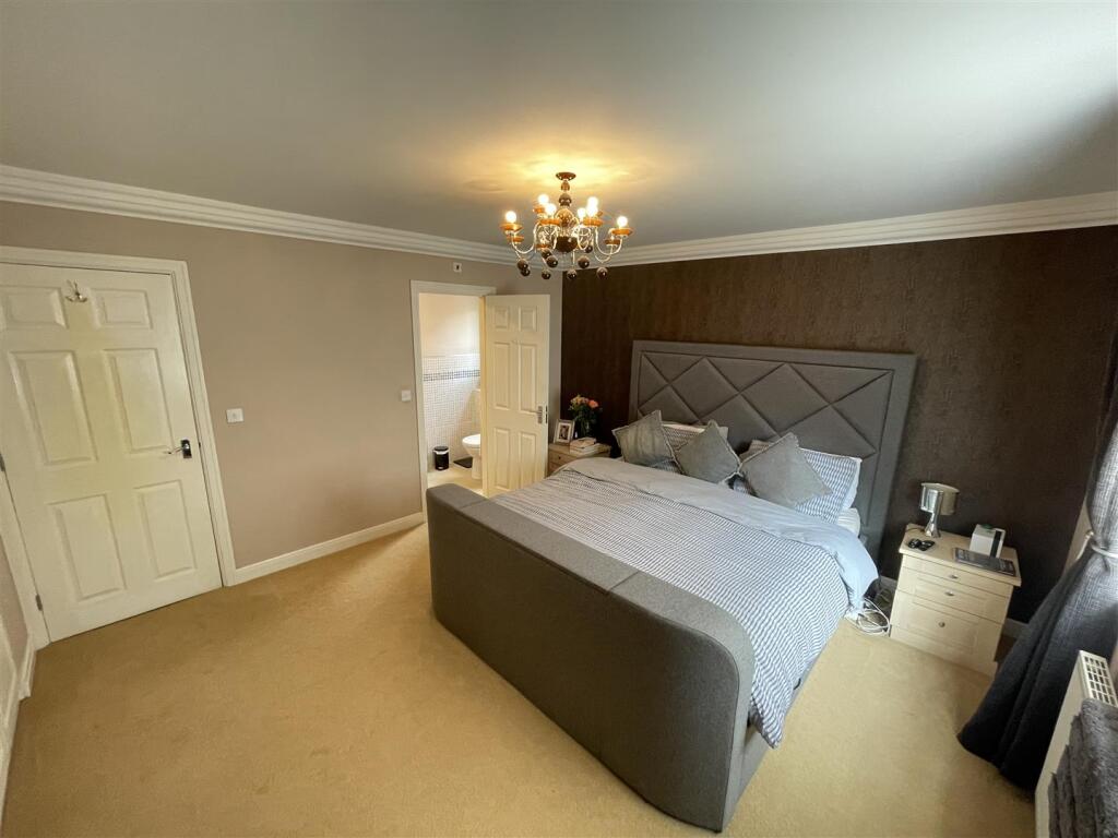 Photo 08-08-2025, 13 21 02.jpg