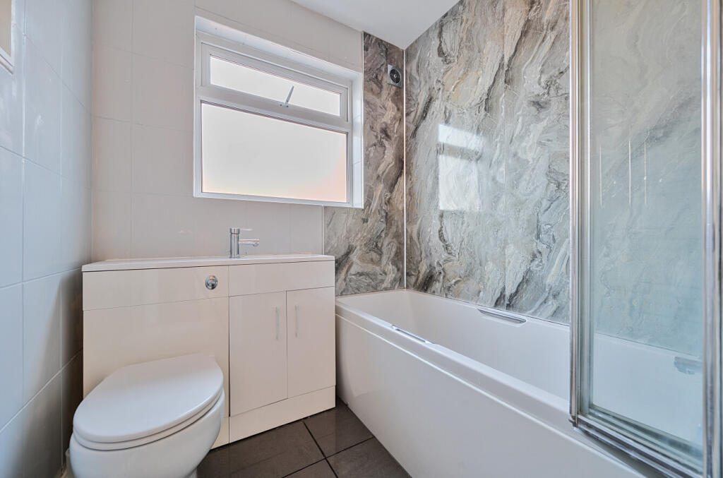 1394626-12-694525...