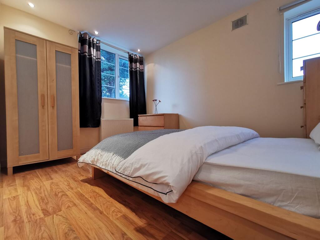 First  bedroom Double