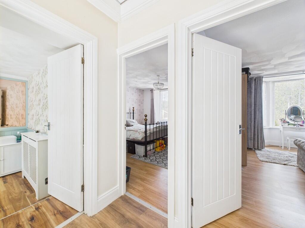 CAM02089G0-PR0524...