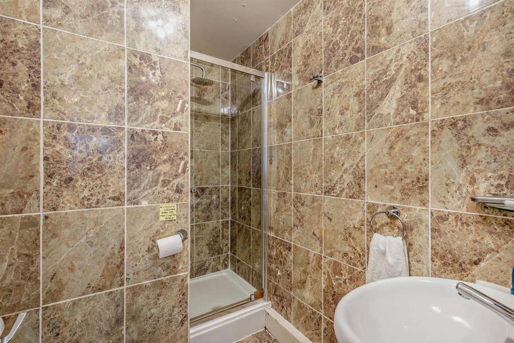 8671219-interior03-800.jpg
