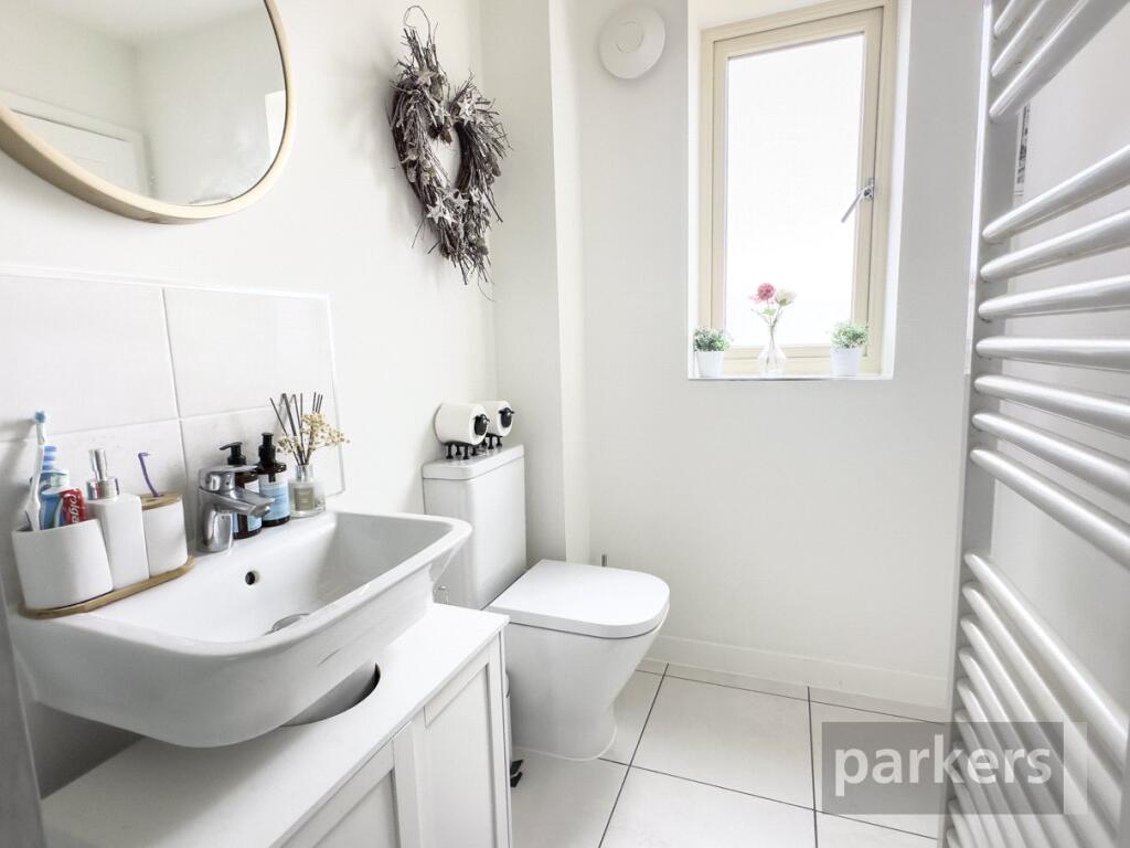 Ensuite