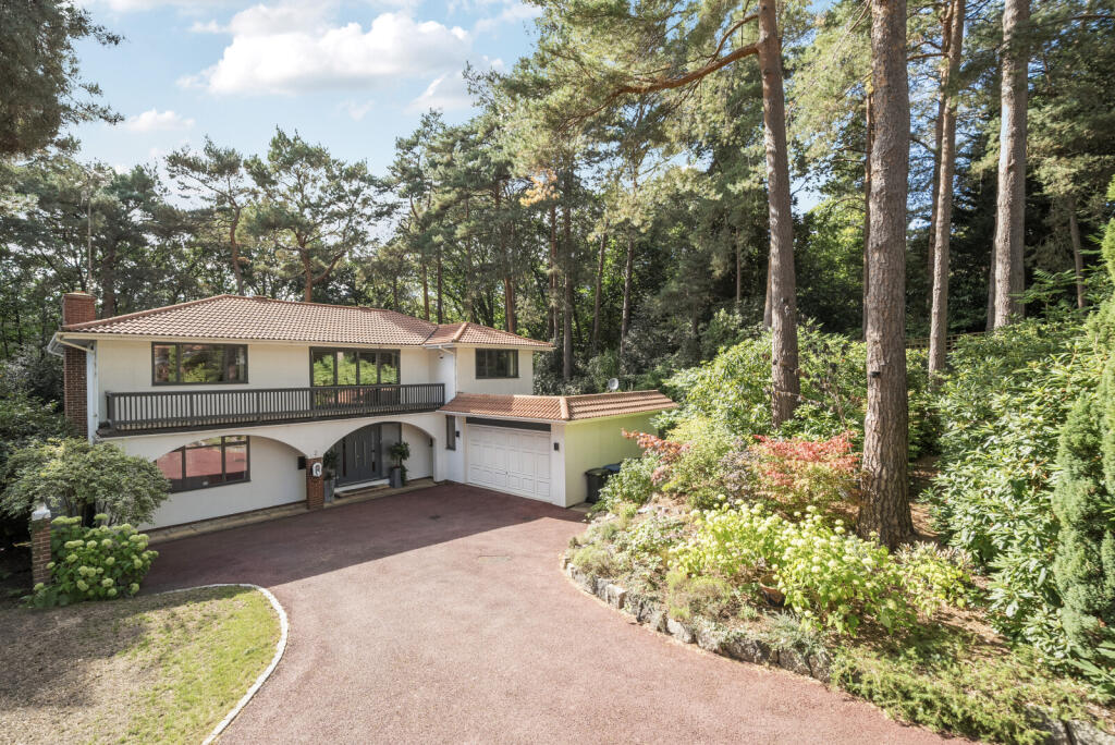 1348601-2-68bf1e8...