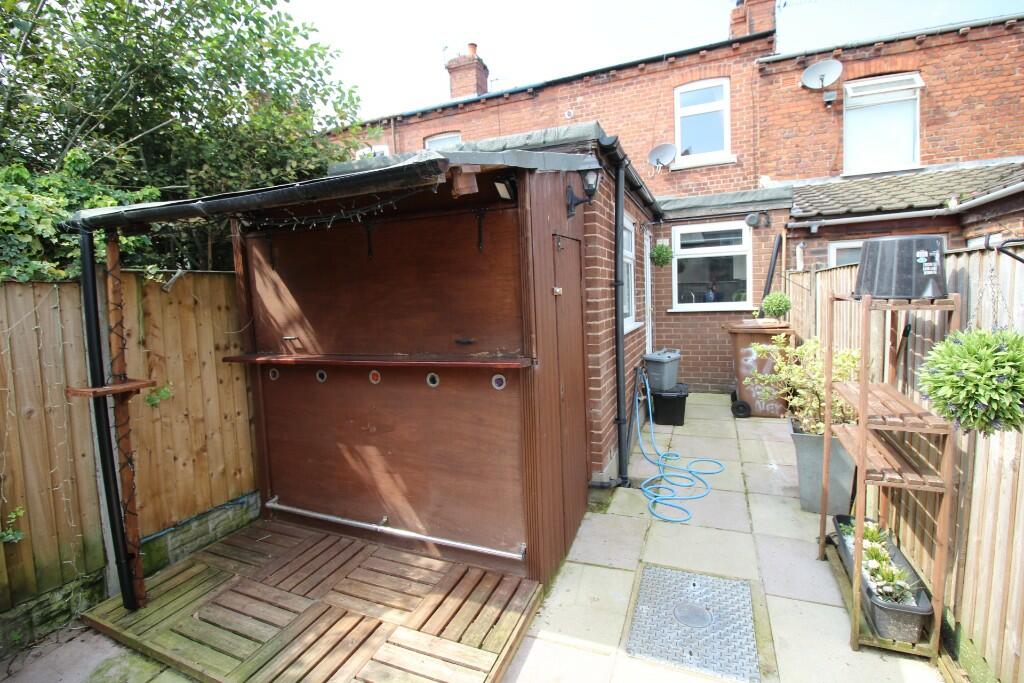 Rear Aspect (c) 