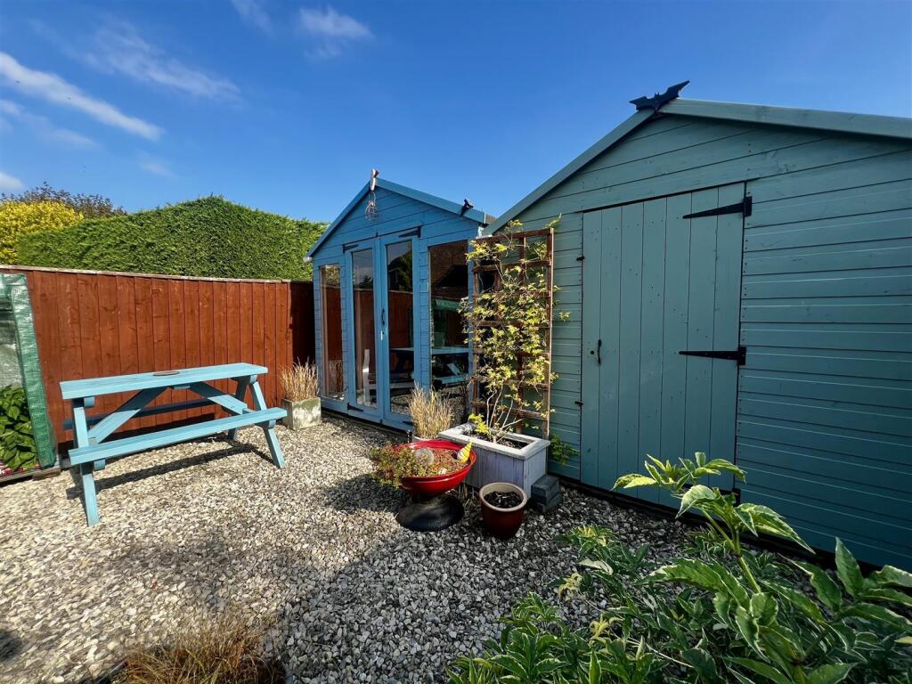 Summer House &amp; Shed