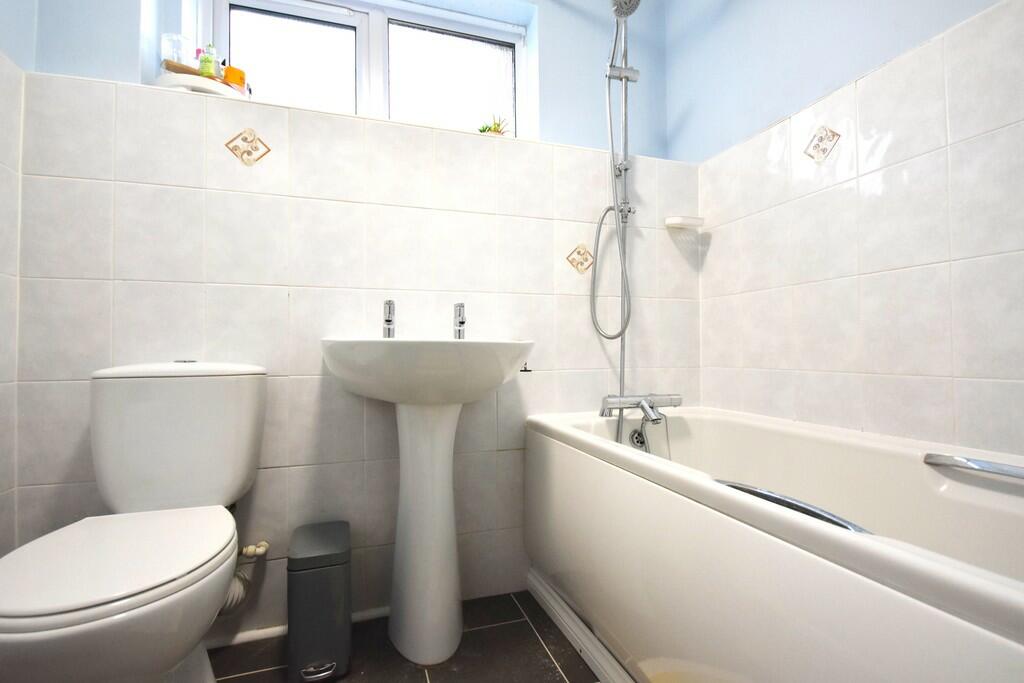 Bathroom-min
