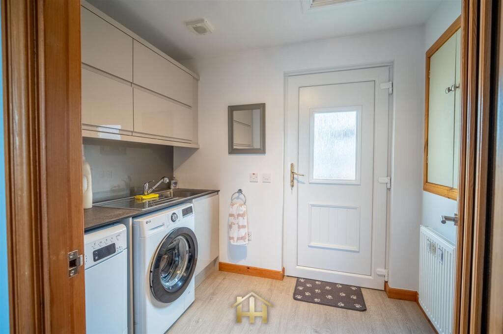 54 orchard way inchture 110425 EDIT (40 of 76).jpg