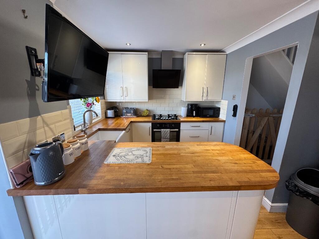 KITCHEN ALT