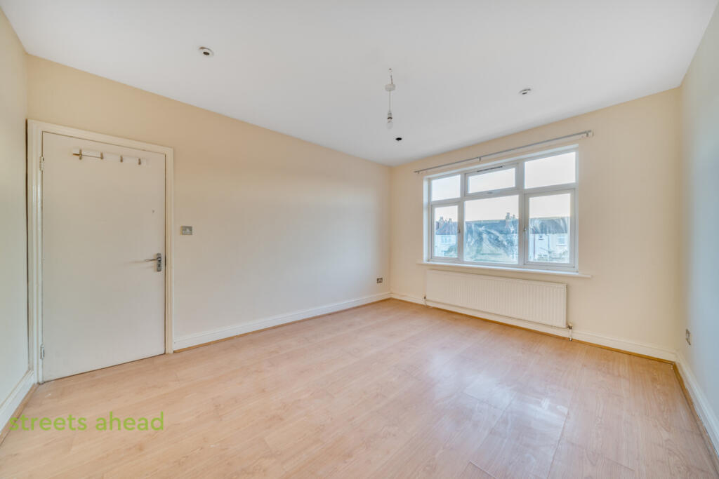 2f791d8b-8e99-406...