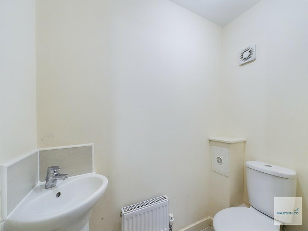 CAM03394G0-PR0116...