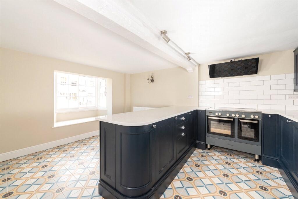 Kitchen/Breakfast Rm