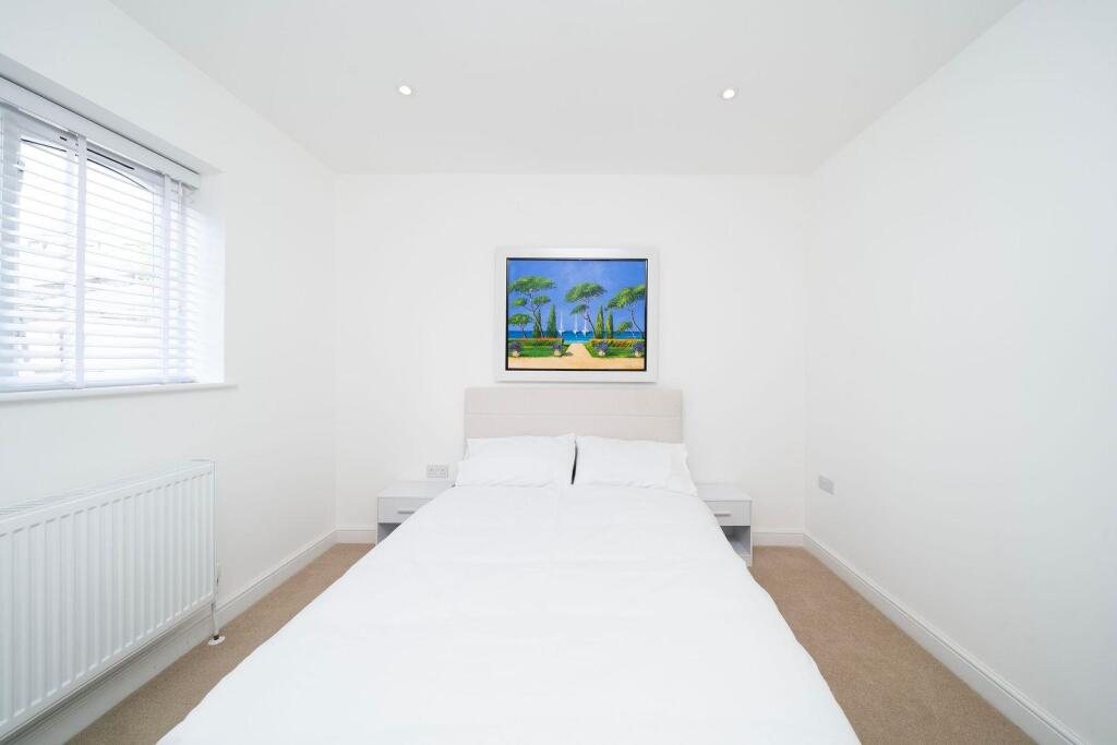 MM - 2nd bedroom 2.jpeg