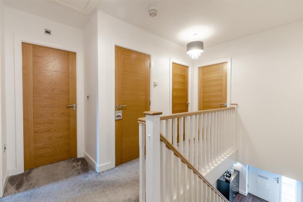 8662819-interior25.jpg