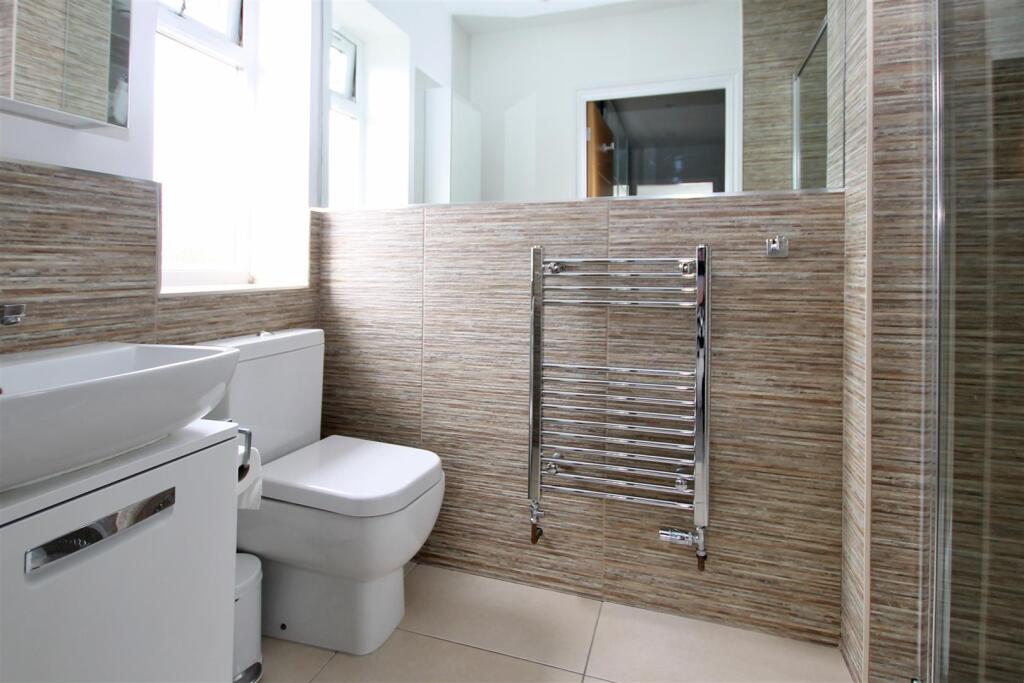 9017215-102229-133833113487500662-1fcaaadf-7718-12