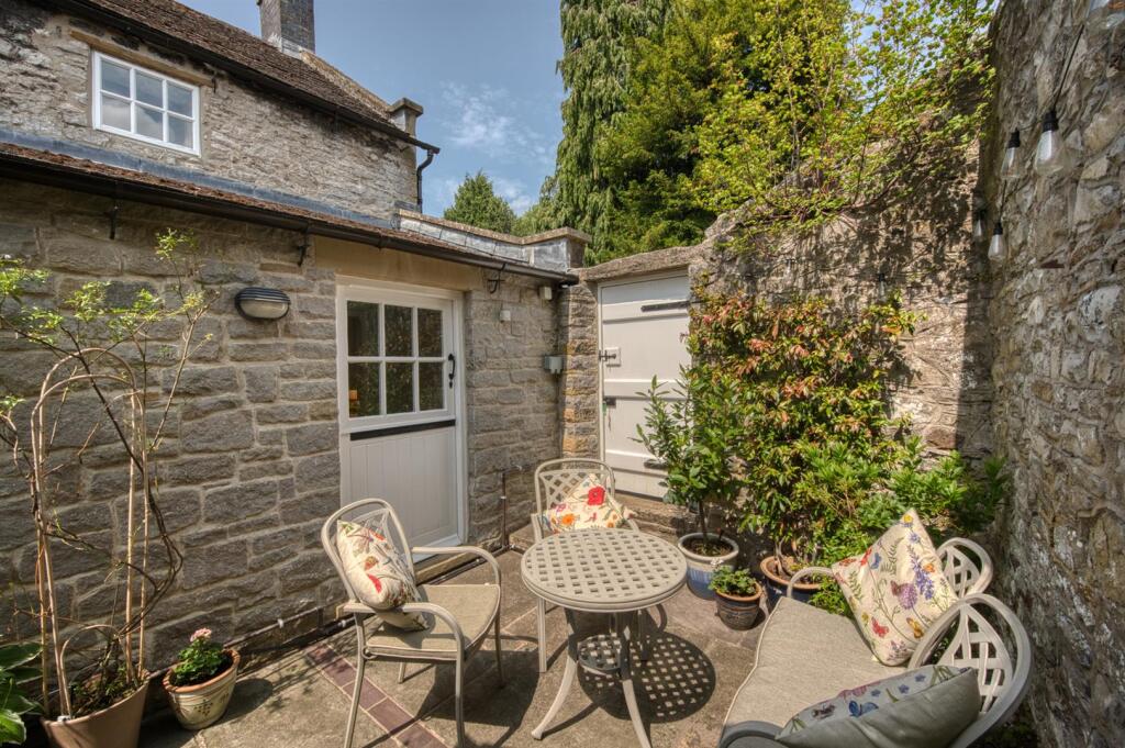 Saxton Mee Stone Cottage -0060.jpg