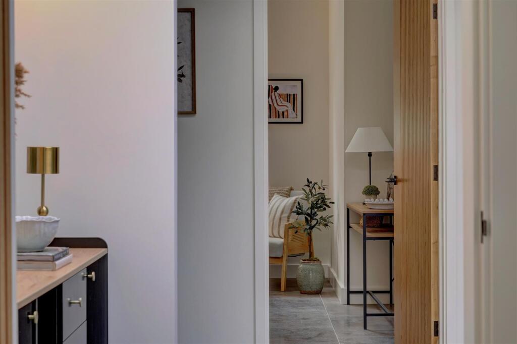 Arrow House (34).jpg