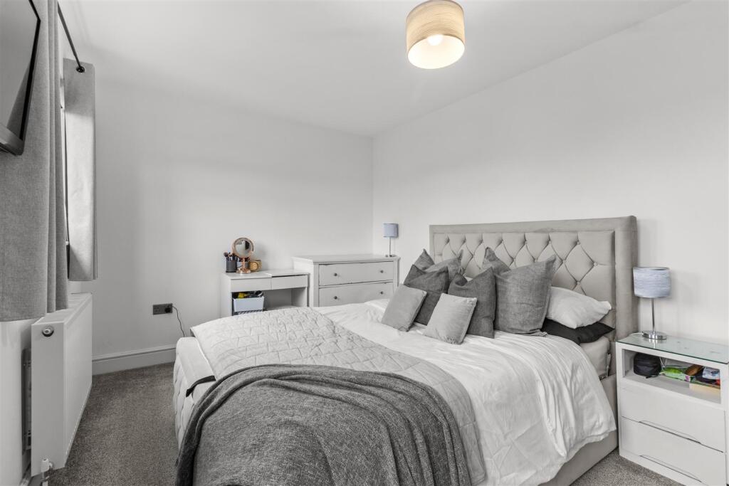 bedroom one #2.jpg