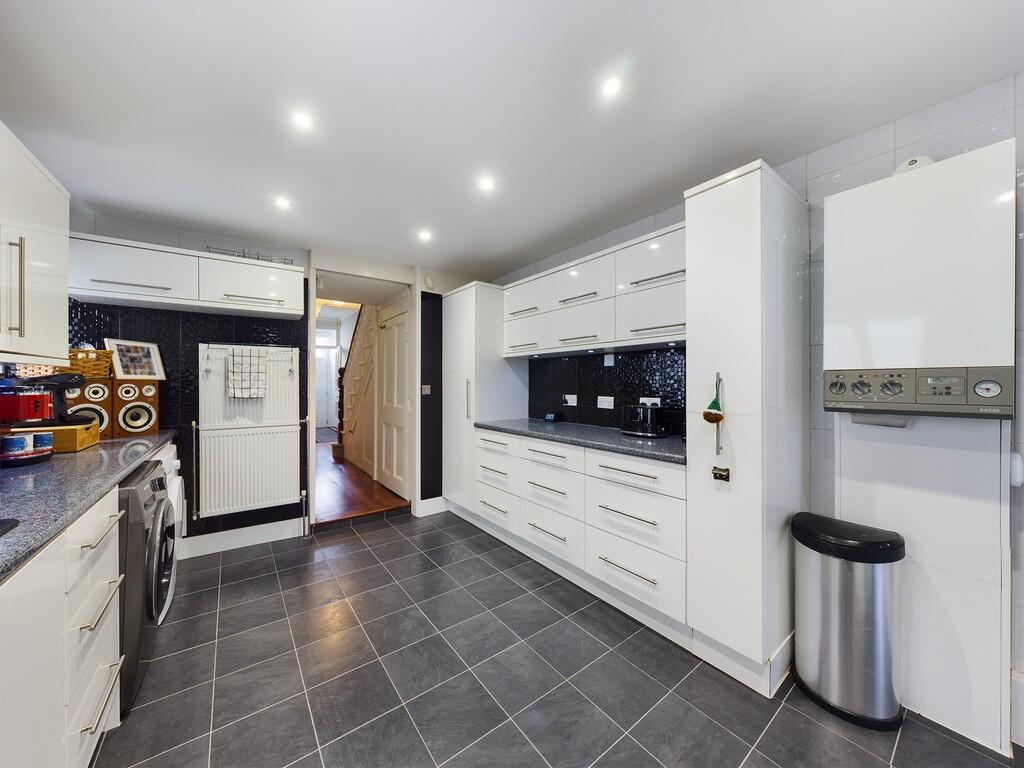 CAM00195P1-PR0678...