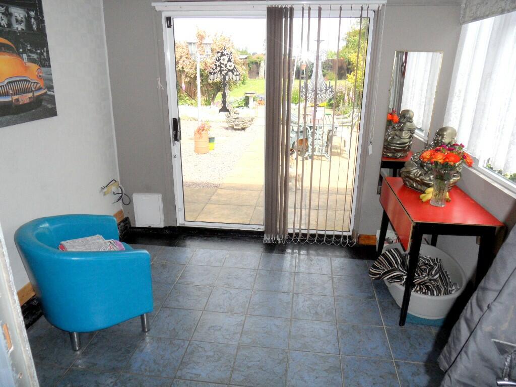 SUN ROOM