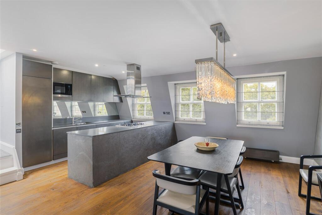 98935_Flat 8 13 Cromwell Road(12).jpg