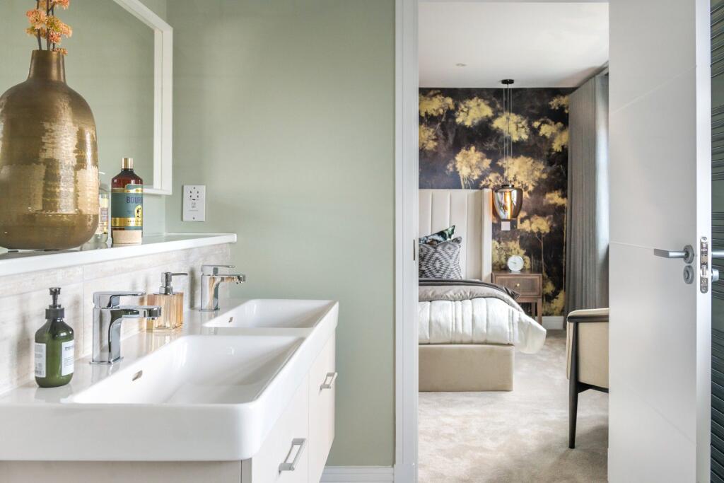 Ensuite