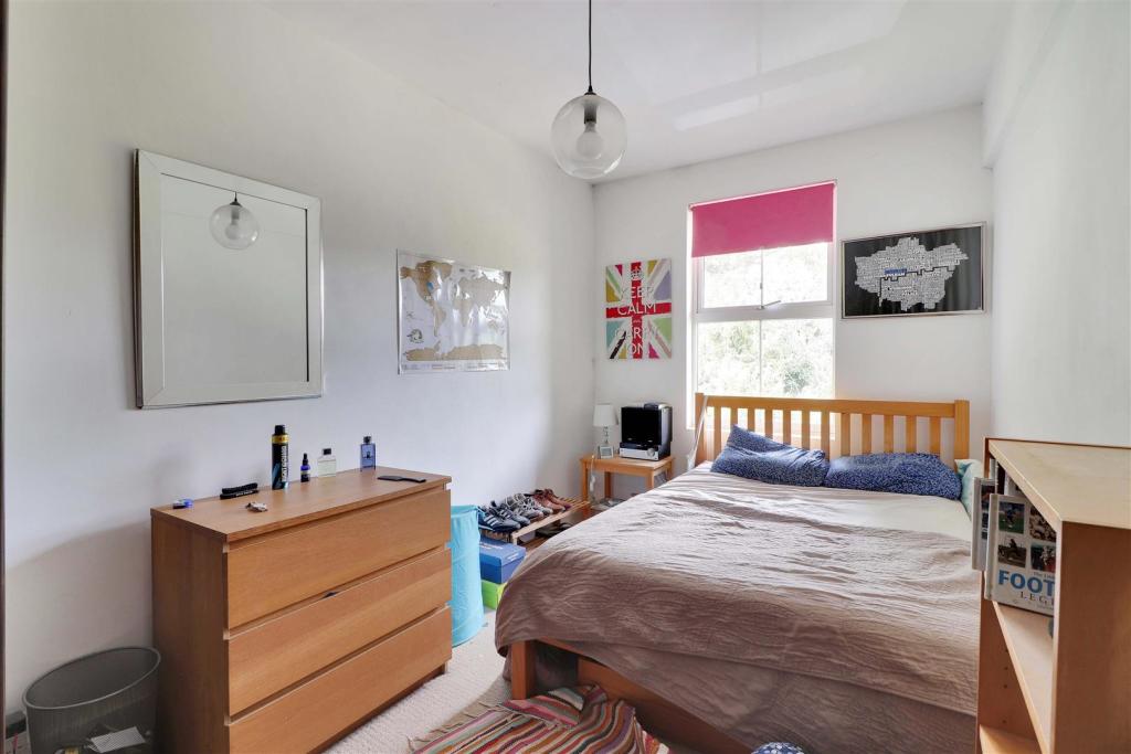 Bedroom 3.jpg
