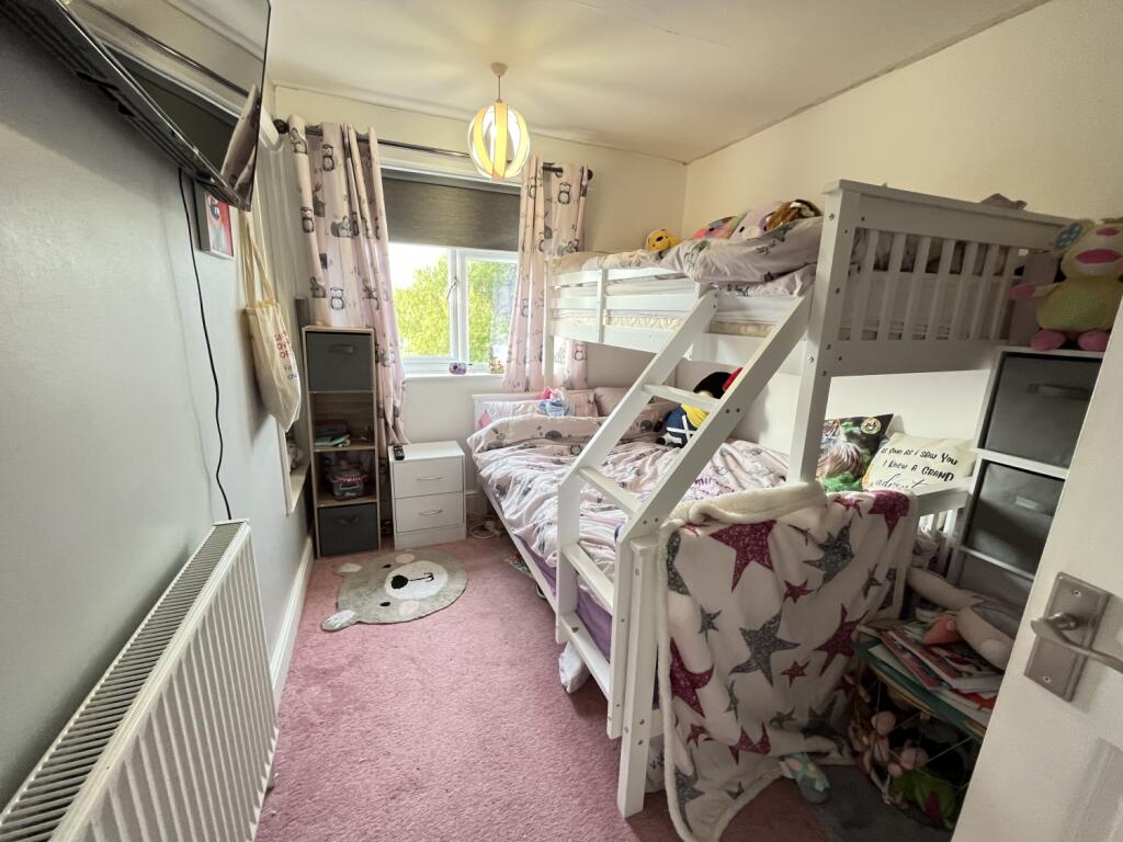 Bedroom (2)
