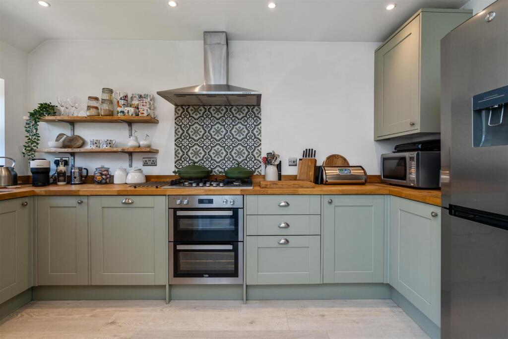 15 Howard Road_20.jpg