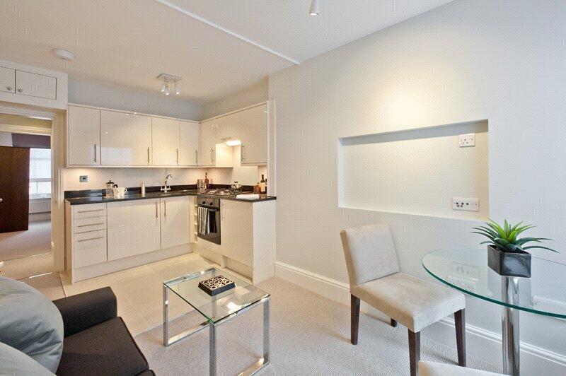 Reception/Kitchen