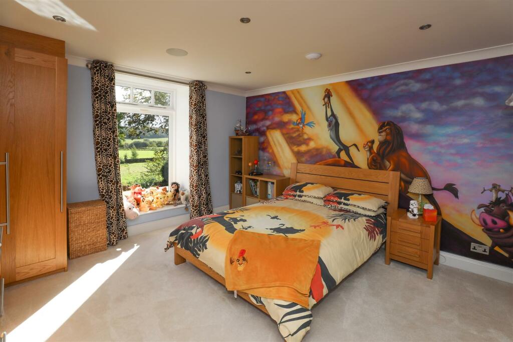 BEDROOM 3