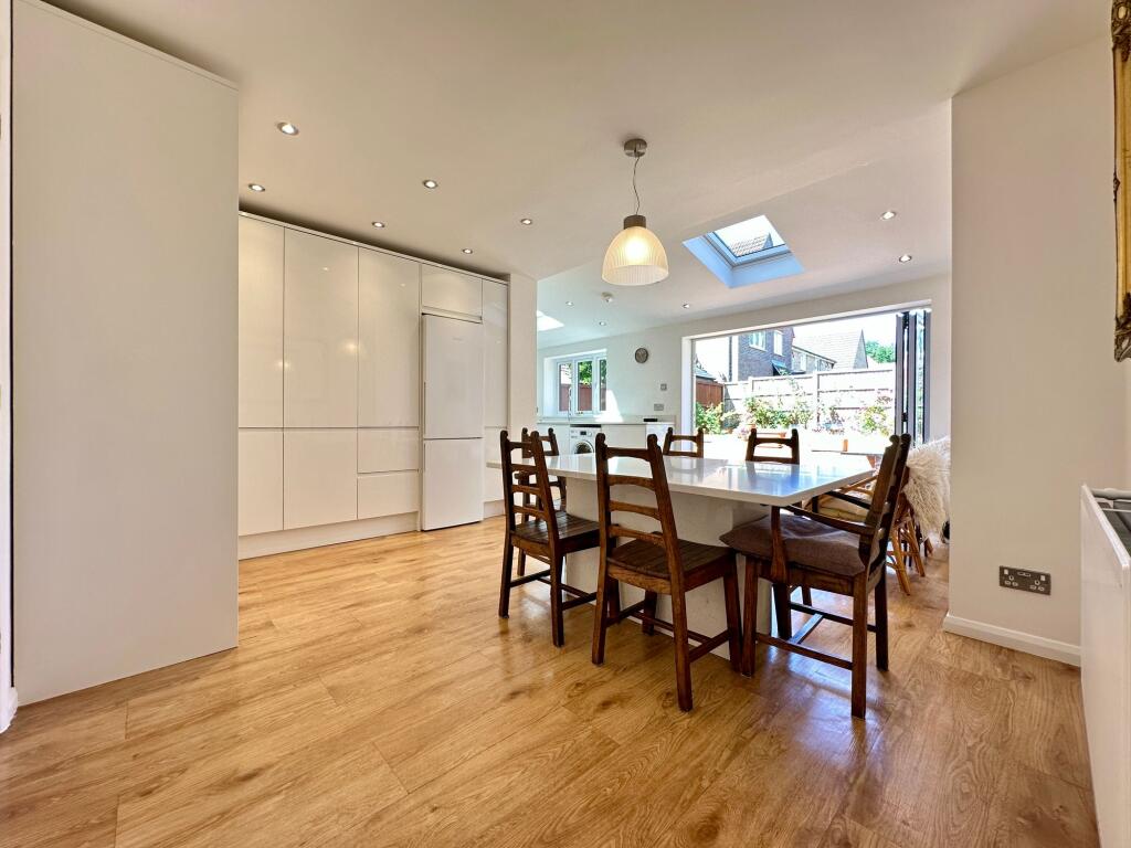 Open Plan Family Living