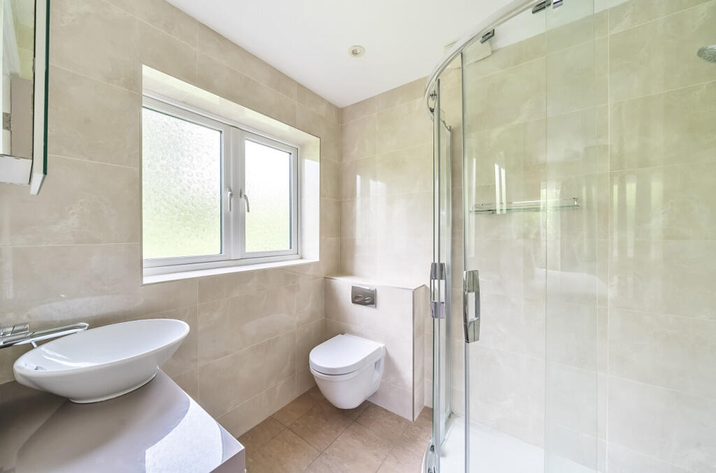 1310114-32-685997...