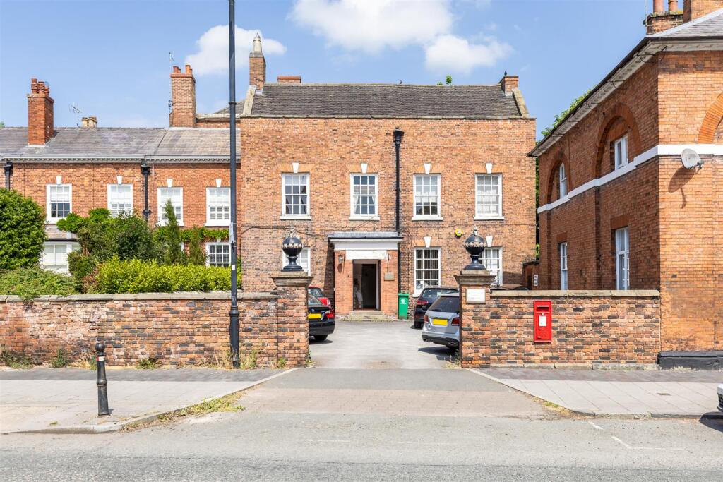 64WelshRow-2.jpg