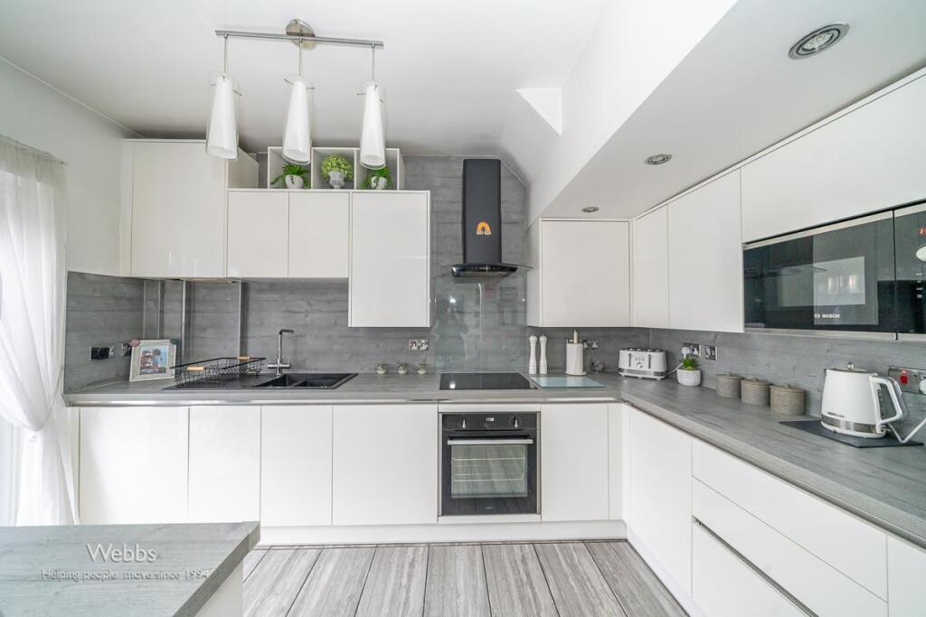 © Webbs Estate Agents © (67 of 147).jpg