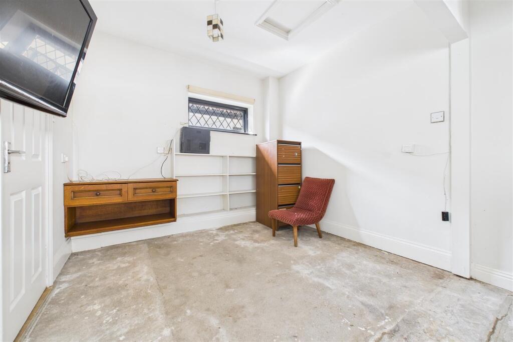 The House, Pill Road Abbots Leigh, North Somerset,