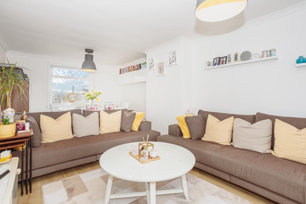 Lounge/Diner