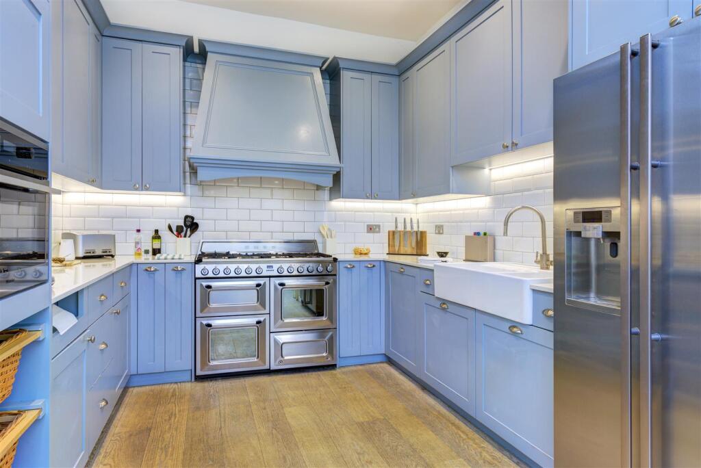 D303 3 hilltop rd kit.jpg