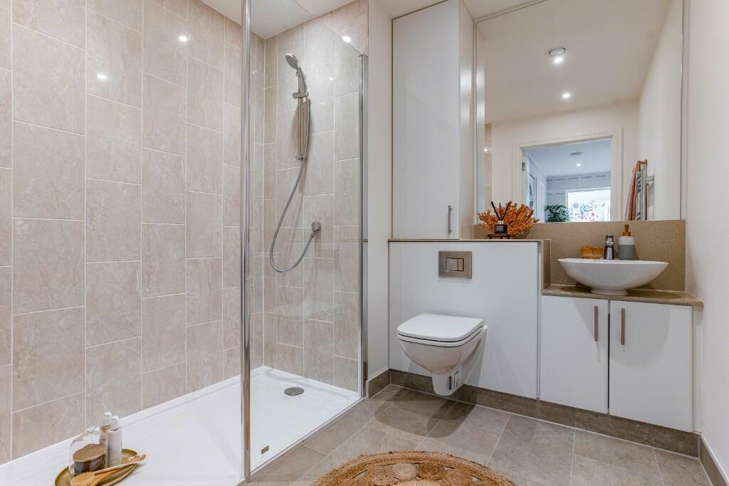 Showhome 