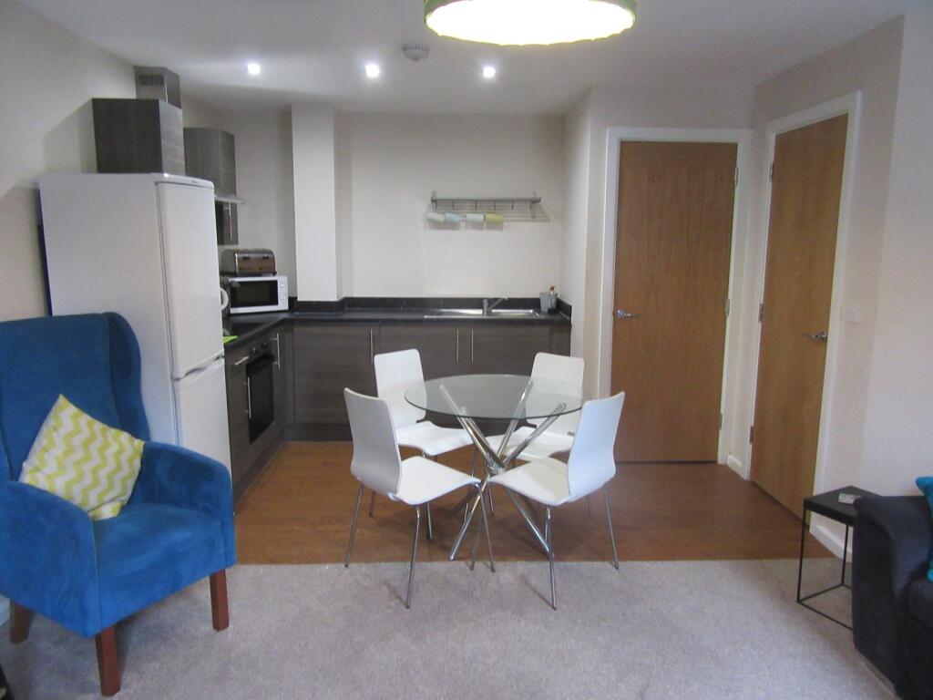 Open Plan Lounge Kitchen