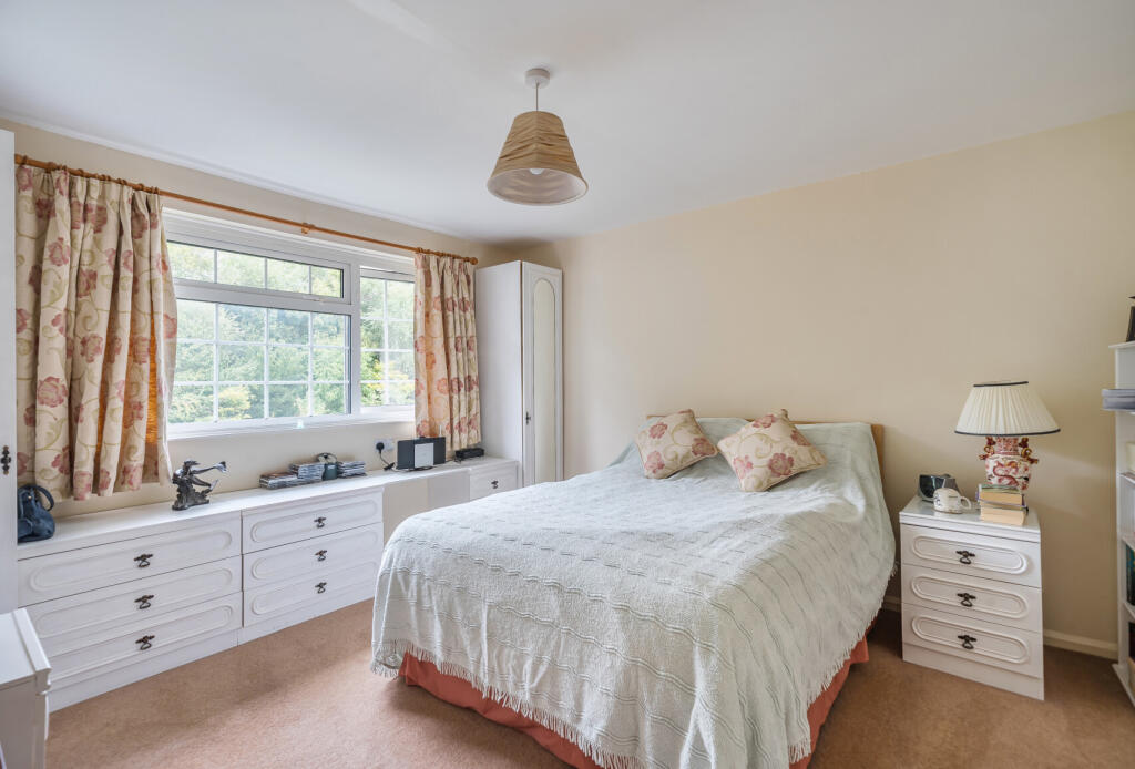 1343384-17-68a5d0...