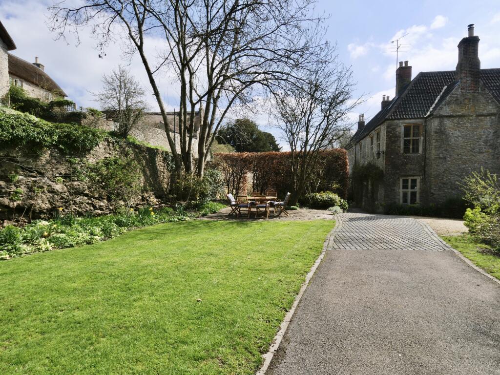 Photo 21