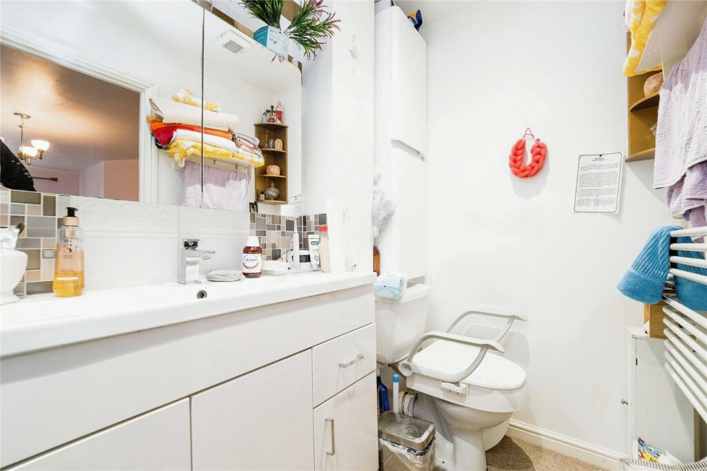 Ensuite