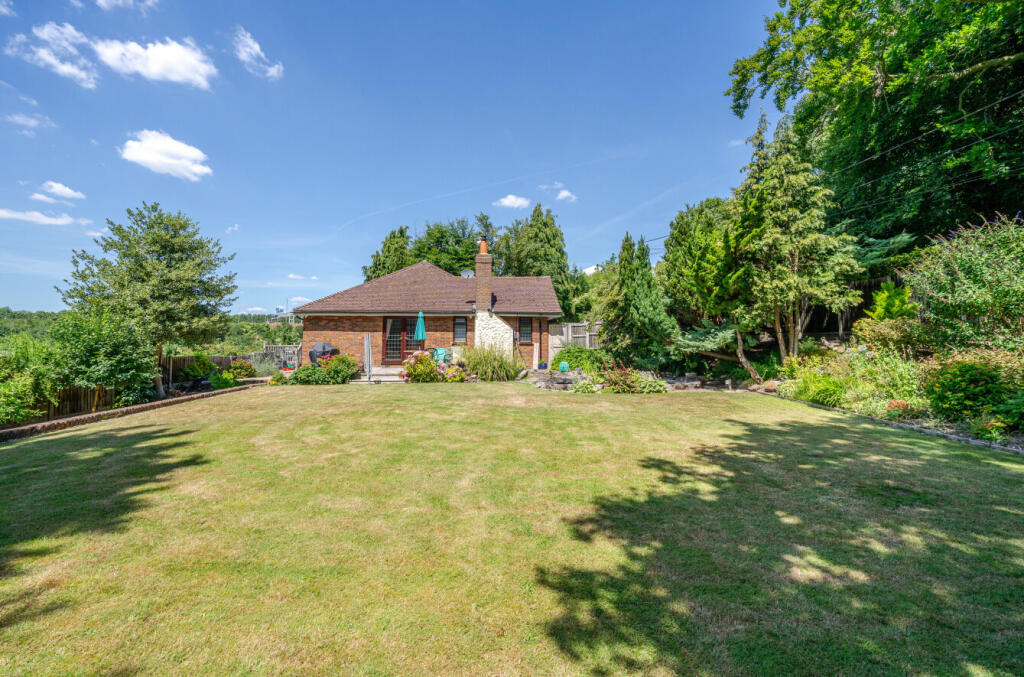 1321071-6-686faef...