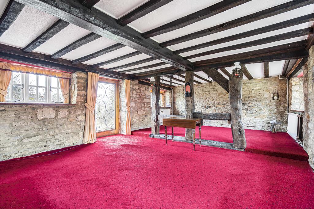Barn Court, Toot Baldon, Oxford, Oxfordshire, OX44 9NG
