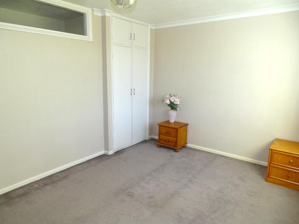 BUILT DOUBLE WARDROBE