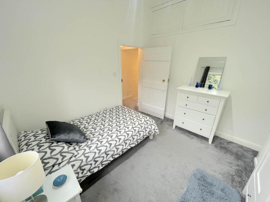 RearBedroom2