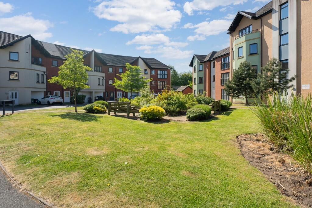 Alderney Close-12.jpg