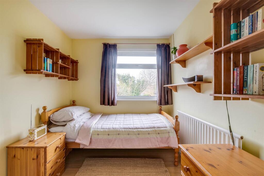 Brandles Road 13-17.jpg