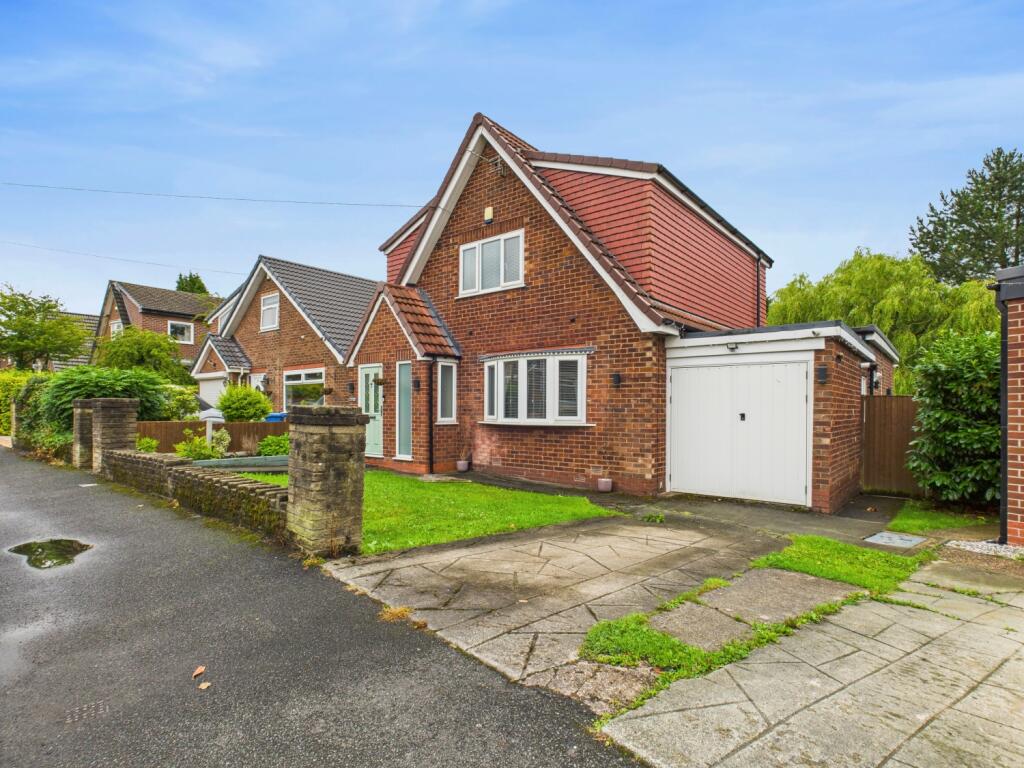 CAM03729G0-PR0101-STILL002