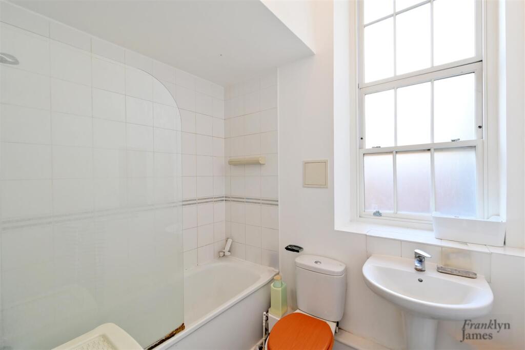 Gloster-Ridley-Court (8).JPG